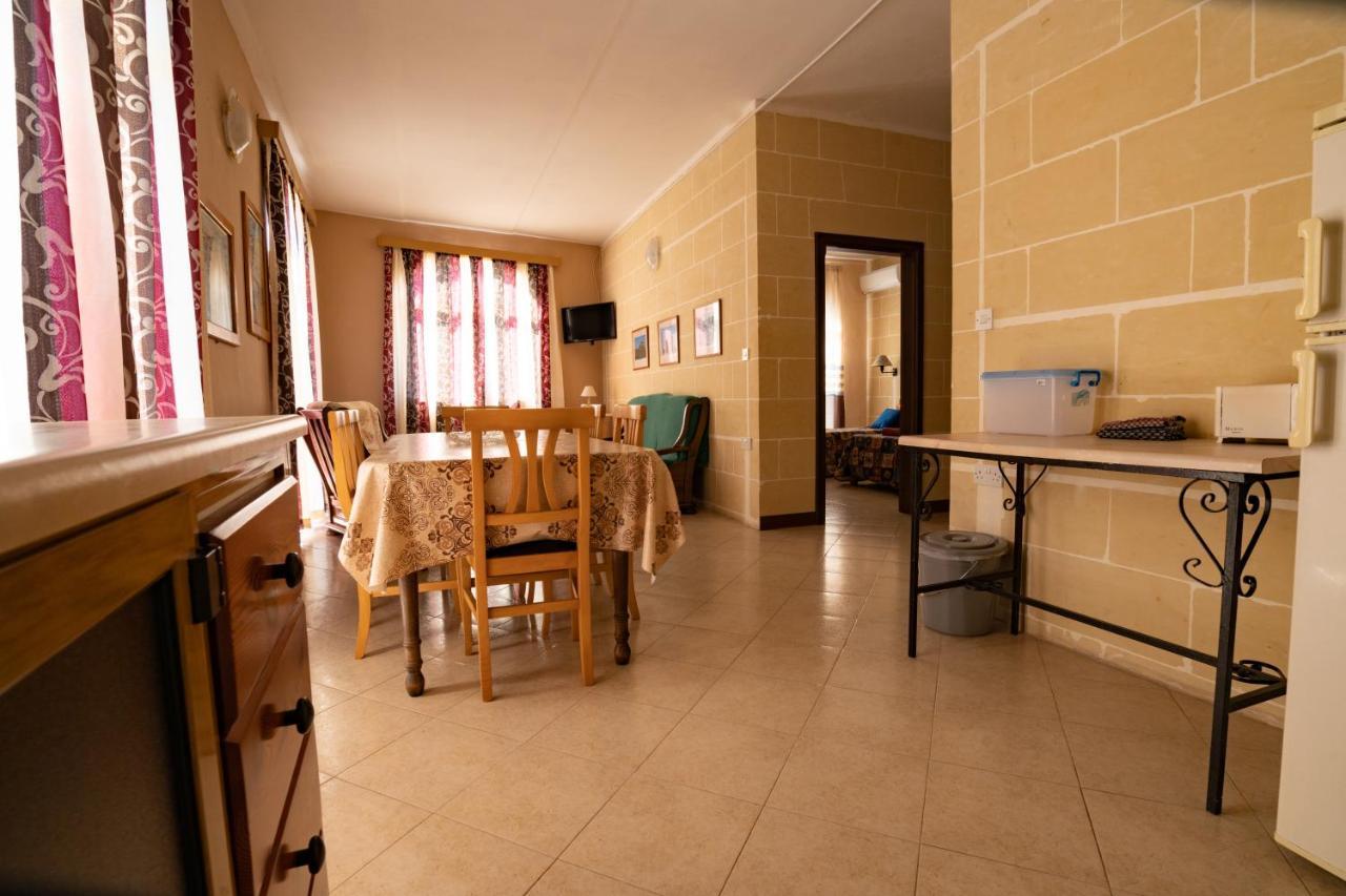 Sunset Seaview Apartments Marsalforn Exterior photo